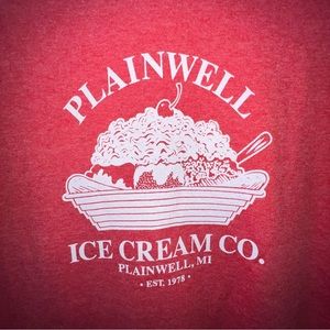 Ice cream Parlor tee shirt, Michigan plainwell, Fruit of the Loom HD Cotton.
